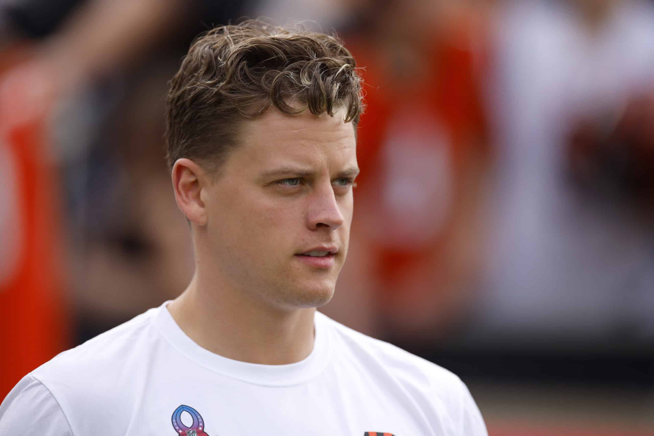 ORLANDO, FLORIDA - FEBRUARY 02: Joe Burrow #9 of the Cincinnati Bengals looks on prior to the NFL Pro Bowl Games at Camping World Stadium on February 02, 2025 in Orlando, Florida