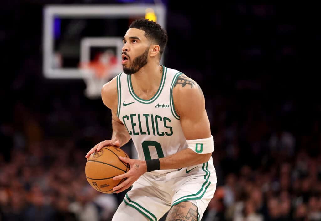 NEW YORK, NEW YORK - APRIL 08: Jayson Tatum #0 of the Boston Celtics prepares his shot in the fourth quarter against the New York Knicks at Madison Square Garden on April 08, 2025 in New York City. The Boston Celtics defeated the New York Knicks 119-117. NOTE TO USER: User expressly acknowledges and agrees that, by downloading and or using this photograph, User is consenting to the terms and conditions of the Getty Images License Agreement.